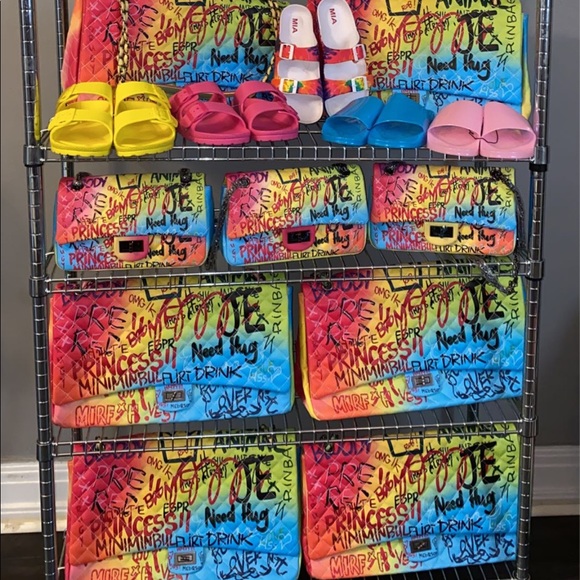 HP ❤️ “GRAFFITI BAG” The hottest trend of 2020 💖 - Picture 5 of 12